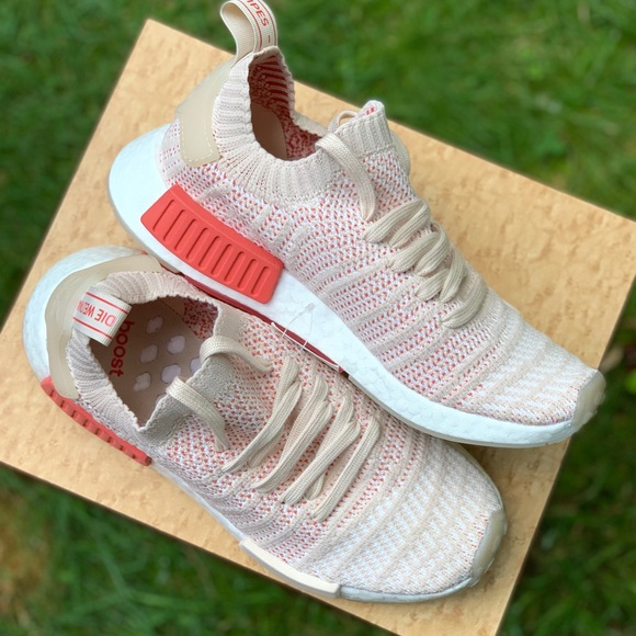 NEW Adidas NMD R1 STLT Primeknit Linen Women’s 7 - Picture 3 of 7